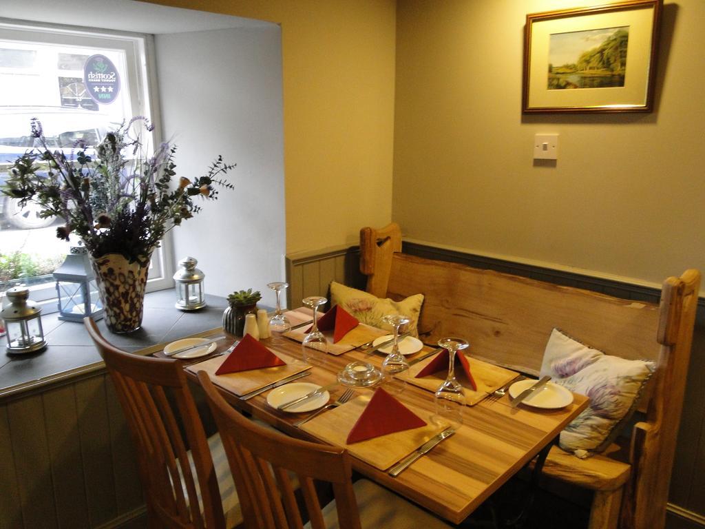 The Red Lion Inn Doune Buitenkant foto