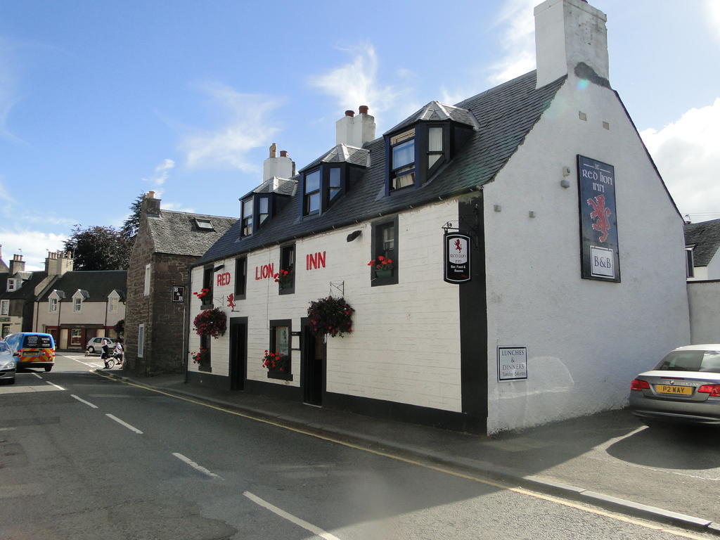 The Red Lion Inn Doune Buitenkant foto